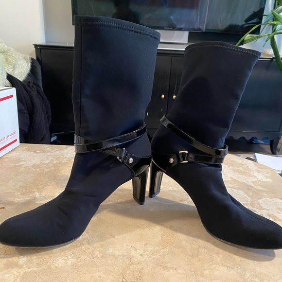 Stuart Weitzman Shoes - Stuart Weizman ankle sock boot neoprene s9.5